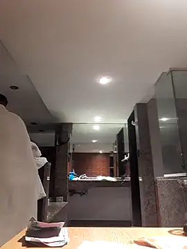 DonVillanova online show from 2, 2, 2025