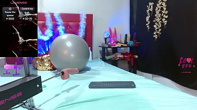 Snapshot of cleopatraa chatting on 12, 1, 2025 cleopatraa online show from 12, 1, 2025