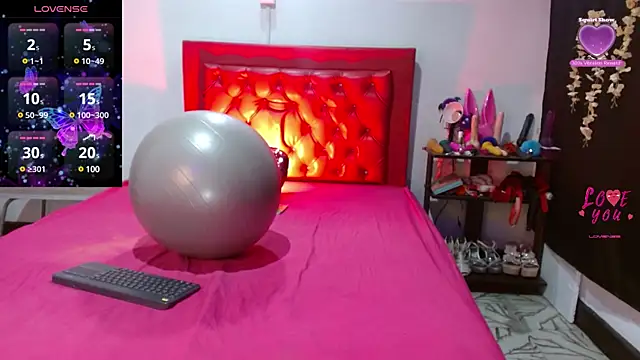 Snapshot of cleopatraa chatting on 26, 1, 2025 cleopatraa online show from 26, 1, 2025