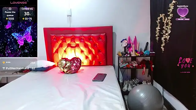 Snapshot of cleopatraa chatting on 28, 1, 2025 cleopatraa online show from 28, 1, 2025