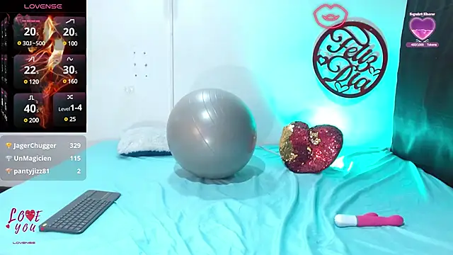 Snapshot of cleopatraa chatting on 19, 2, 2025 cleopatraa online show from 19, 2, 2025