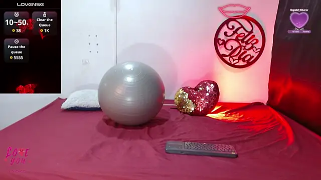 Snapshot of cleopatraa chatting on 24, 2, 2025 cleopatraa online show from 24, 2, 2025