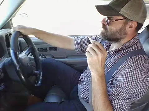 Snapshot of Onesieboy4daddys chatting on 12, 3, 2026 Onesieboy4daddys online show from 12, 3, 2026