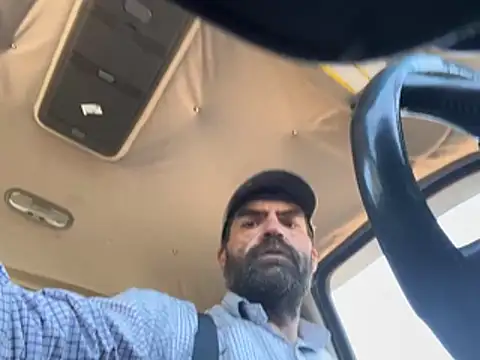 Snapshot of Onesieboy4daddys chatting on 17, 3, 2026 Onesieboy4daddys online show from 17, 3, 2026