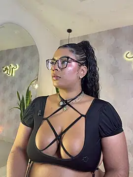 Snapshot of Nicolemorelli2 chatting on 29, 7, 2026 Nicolemorelli2 online show from 29, 7, 2026
