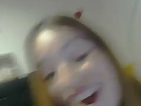 Snapshot of valerivegass chatting on 12, 10, 2025 valerivegass online show from 12, 10, 2025
