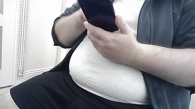 Snapshot of KIZLAZIMYaa chatting on 18, 10, 2025 KIZLAZIMYaa online show from 18, 10, 2025