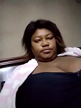 Snapshot of MATUREBUSSTY chatting on 26, 9, 2025 MATUREBUSSTY online show from 26, 9, 2025