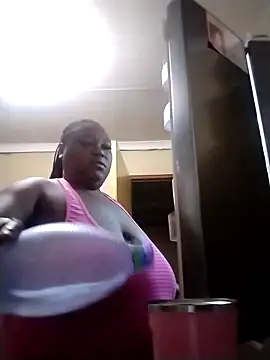 Snapshot of MATUREBUSSTY chatting on 8, 3, 2026 MATUREBUSSTY online show from 8, 3, 2026