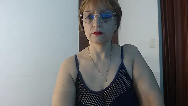 Lilly macflyy online show from 17, 11, 2025