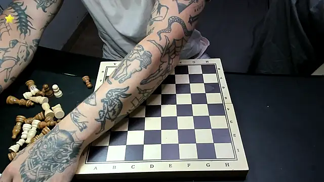 layneinchains online show from 15, 7, 2026