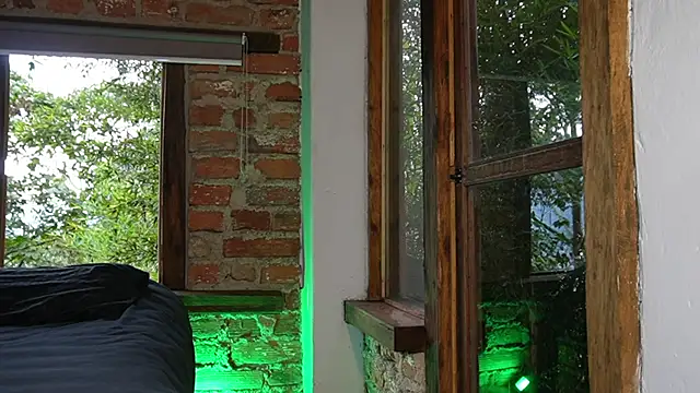 Kozzy  online show from 21, 9, 2025