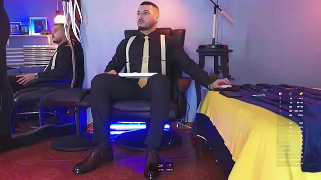 Snapshot of HenryBenso chatting on 5, 2, 2025 HenryBenso online show from 5, 2, 2025