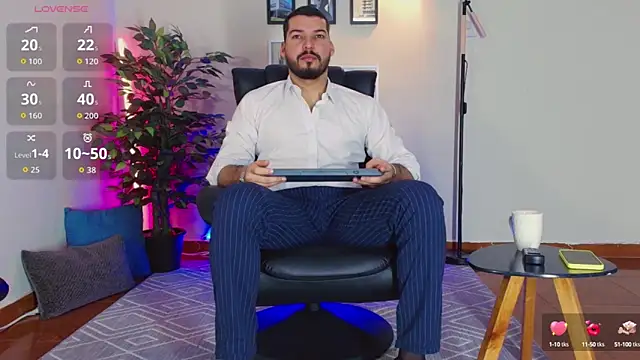 Snapshot of HenryBenso chatting on 1, 10, 2025 HenryBenso online show from 1, 10, 2025