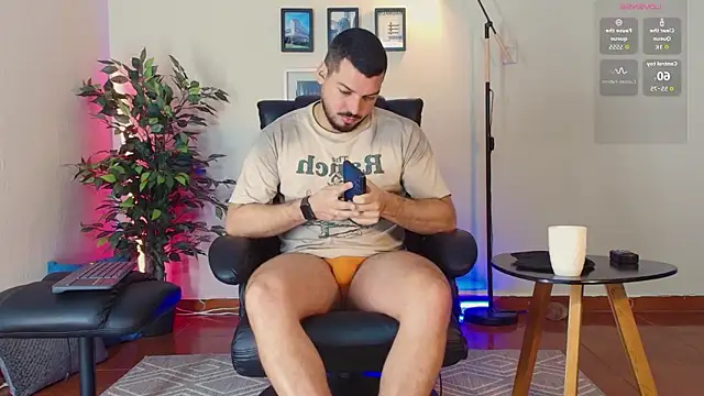 Snapshot of HenryBenso chatting on 12, 1, 2026 HenryBenso online show from 12, 1, 2026