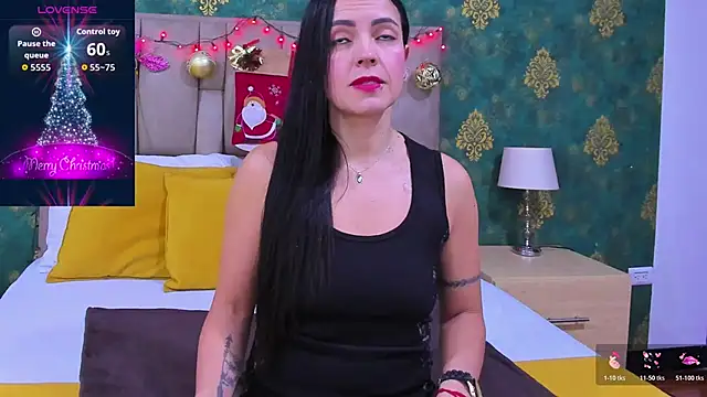 SuzanSmithh online show from 2, 12, 2025