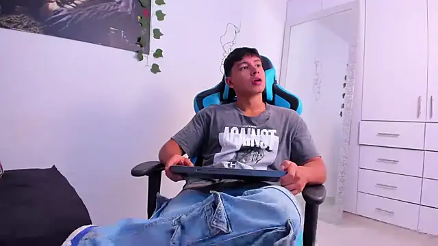 Bray Kevin online show from 13, 12, 2024