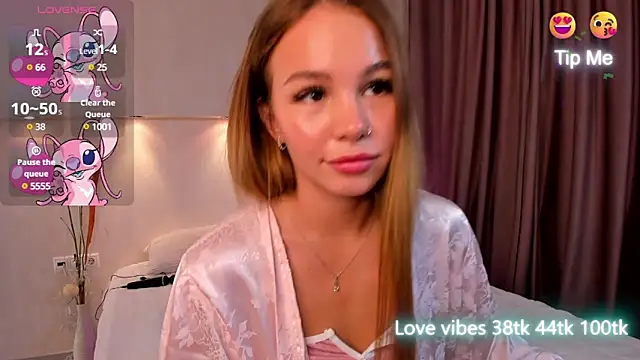 Tracy-Taylor online show from 1, 3, 2025