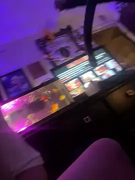 Helmut1971 online show from 24, 2, 2025