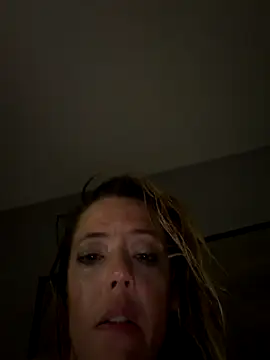 Blueeyesoulsnatcher online show from 19, 10, 2025