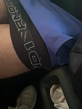 Blueeyesoulsnatcher online show from 8, 11, 2025