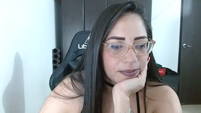 natashasmithe online show from 16, 3, 2025