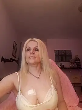 Angeldevilus online show from 13, 9, 2025