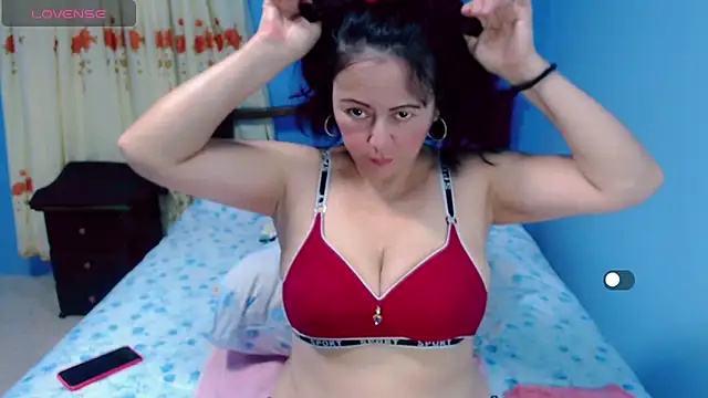 Lily Benet1 online show from 7, 5, 2026