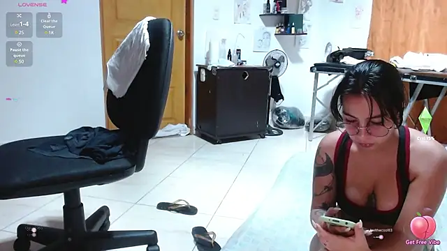 Tiffany prettygirl online show from 21, 2, 2025