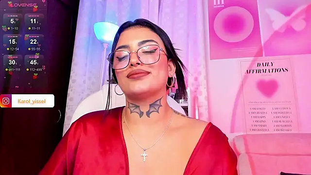 Hinataw33d01 online show from 17, 12, 2024