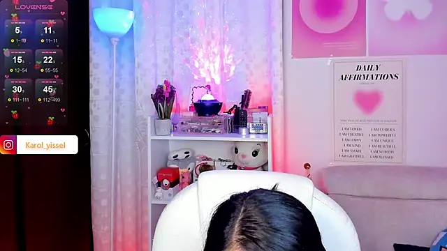 Hinataw33d01 online show from 27, 12, 2024