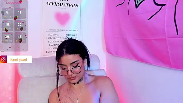 Hinataw33d01 online show from 28, 2, 2025