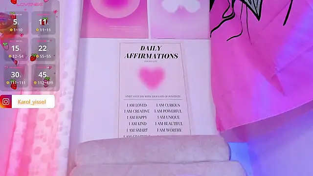 Hinataw33d01 online show from 13, 3, 2025