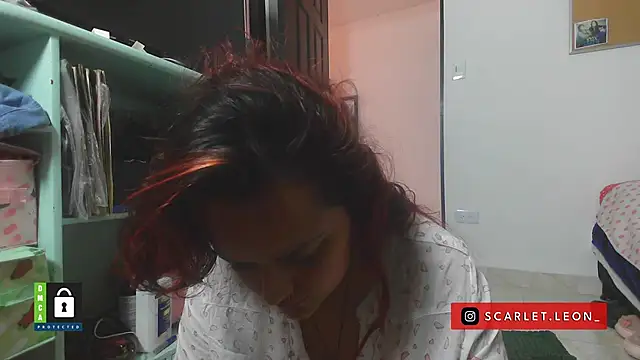 Scarletleon77 online show from 13, 11, 2025