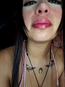 Hot sophie  online show from 8, 3, 2025