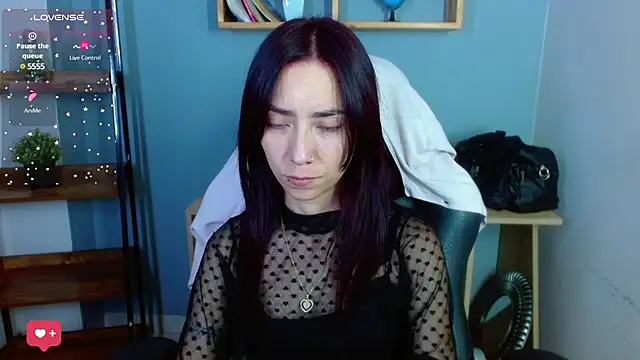 Erika Stevens online show from 9, 12, 2024