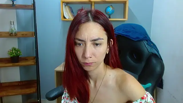 Erika Stevens online show from 2, 1, 2025