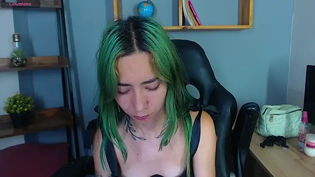 Erika Stevens online show from 21, 9, 2025