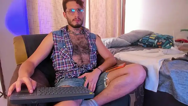 Snapshot of axel_giracr chatting on 21, 3, 2025 axel giracr online show from 21, 3, 2025