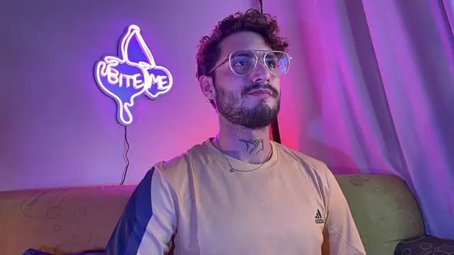 axel giracr online show from 1, 12, 2025