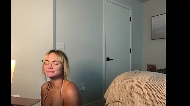 ElenaErickson online show from 14, 6, 2026