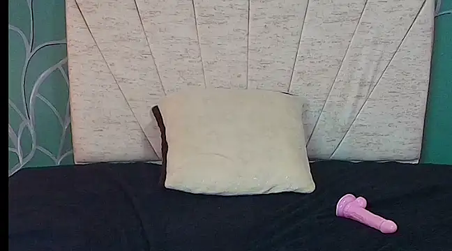 Snapshot of MariamCute_ chatting on 10, 3, 2025 MariamCute online show from 10, 3, 2025