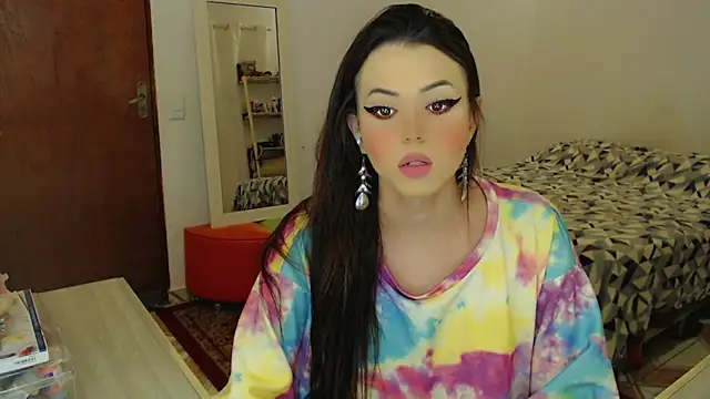 Sophie Fantasys online show from 4, 6, 2026