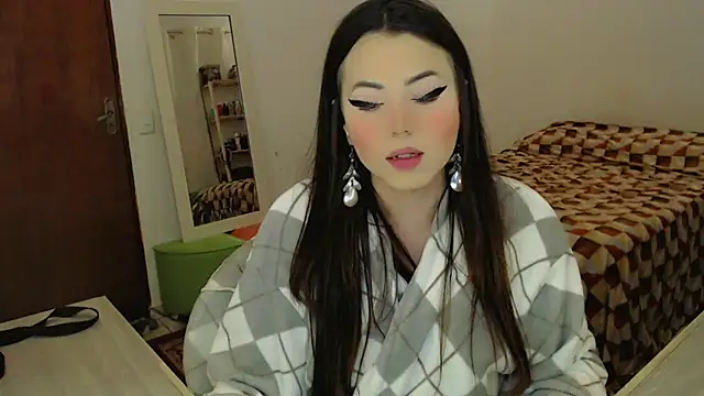 Sophie Fantasys online show from 26, 6, 2026