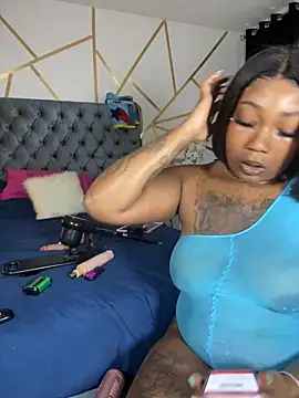 Snapshot of MakeMeCumAsia chatting on 15, 4, 2026 MakeMeCumAsia online show from 15, 4, 2026