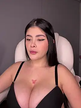 misslollipop04 online show from 15, 11, 2025