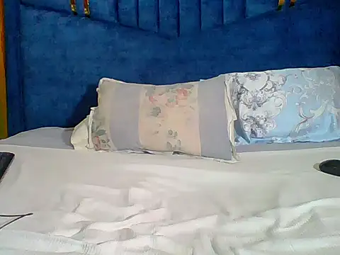 Snapshot of QueenMelisa chatting on 15, 7, 2026 QueenMelisa online show from 15, 7, 2026