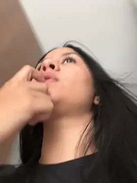 KattyPortman online show from 8, 3, 2025