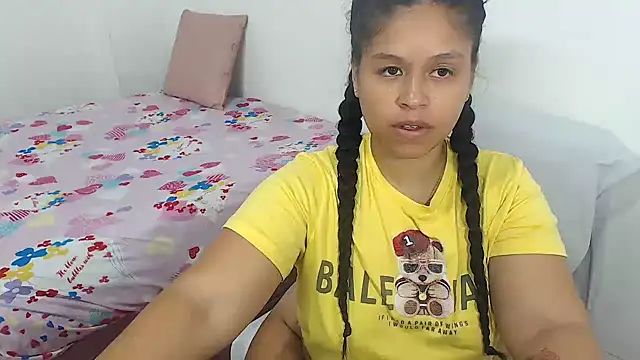 Hazel donna online show from 12, 5, 2026