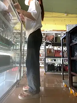 Rosa 998 online show from 18, 10, 2025